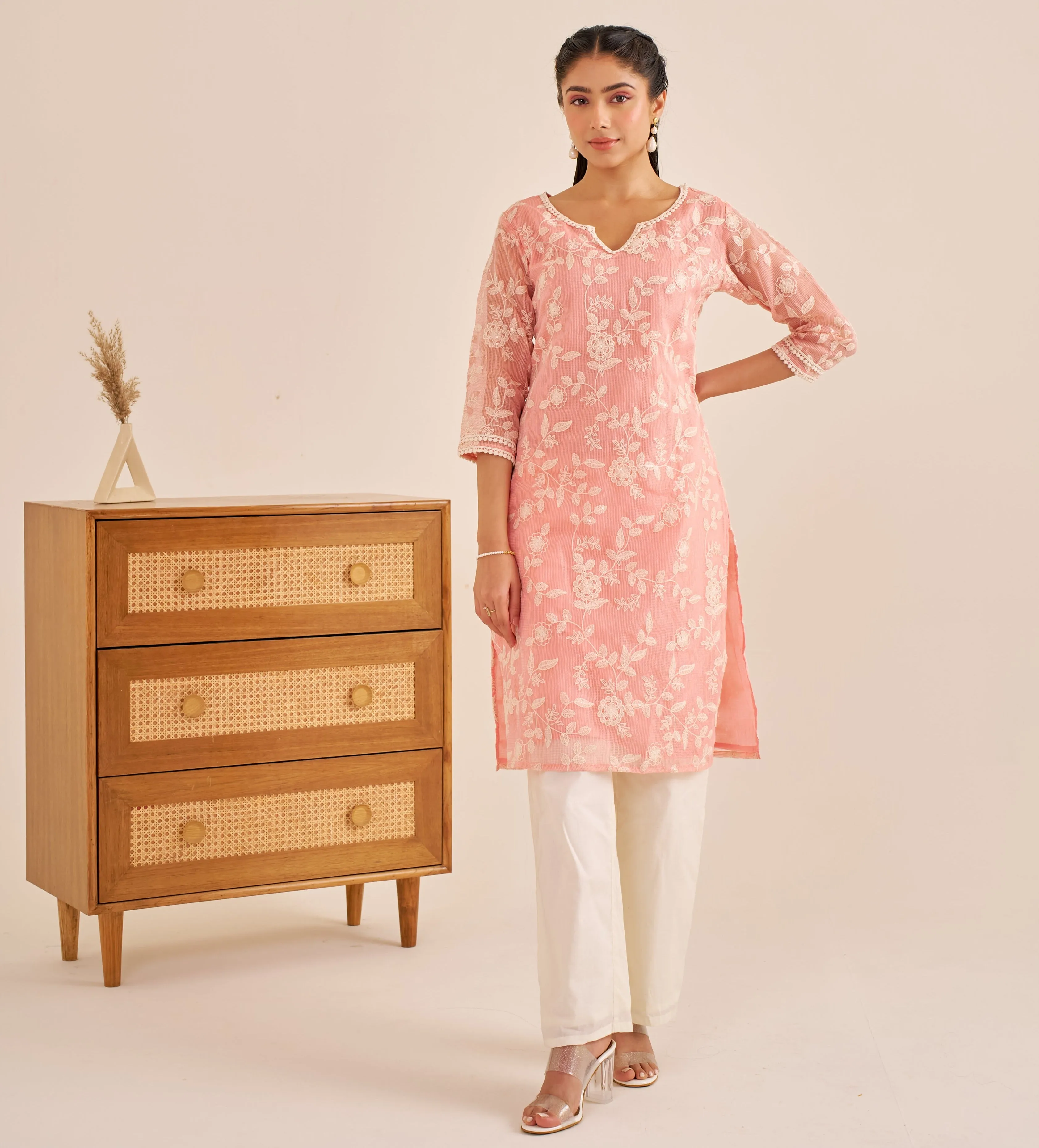 Alaya Meher Soft Pink Classic Kurta Set