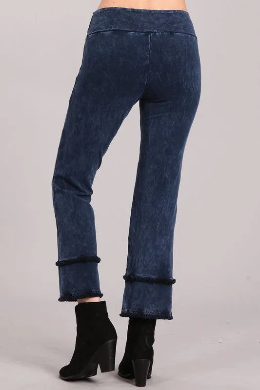 Chatoyant Cropped Straight Trim Pants - Dark Denim