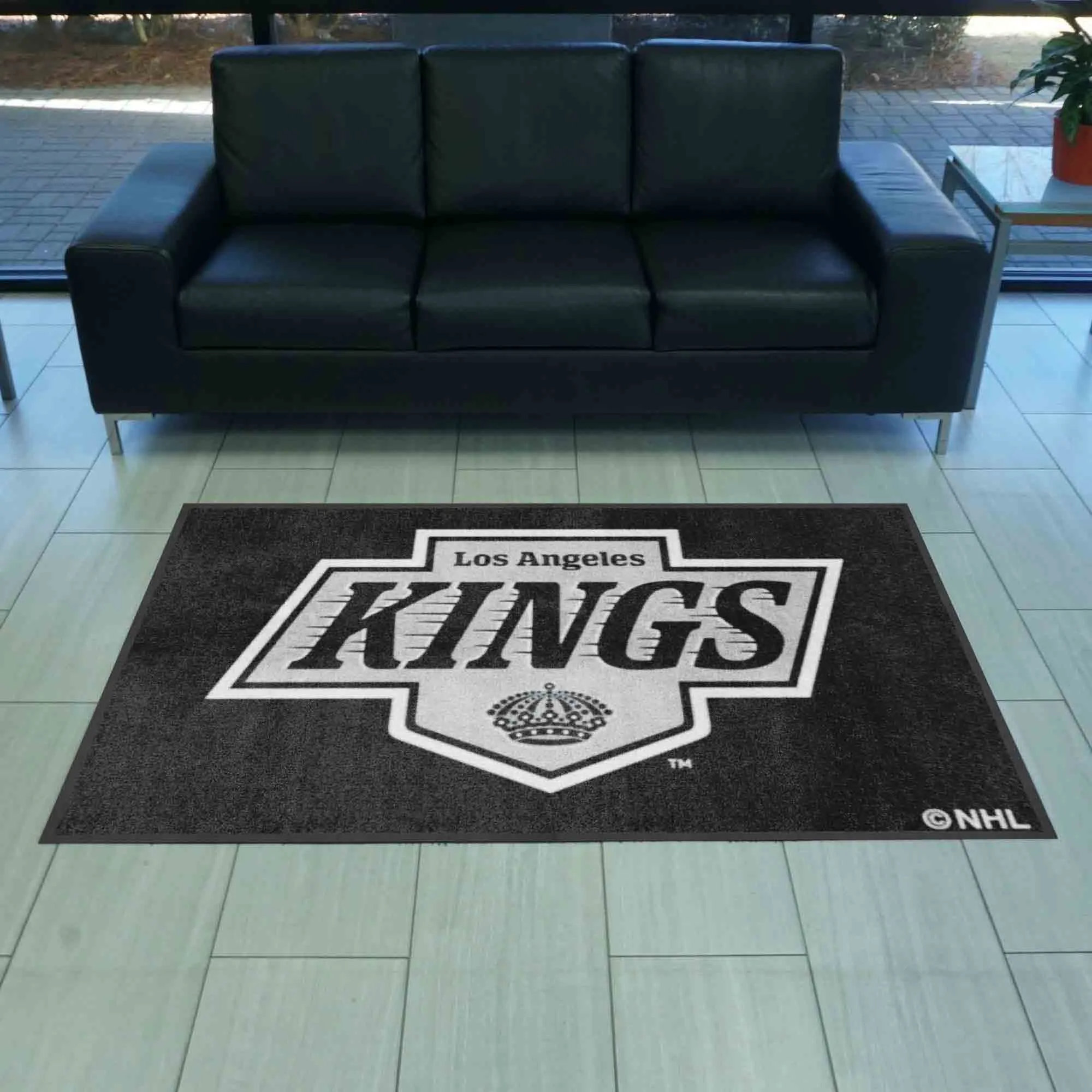 Los Angeles Kings 4X6 High-Traffic Mat with Durable Rubber Backing - Landscape Orientation